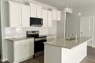 7439 Knoll Hollow Rd, Lithonia, GA 30058 - Photo 5