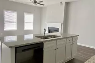 7439 Knoll Hollow Rd, Lithonia, GA 30058 - Photo 3