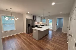 1389 Lanvale Dr SW, Atlanta, GA 30310 - Photo 5