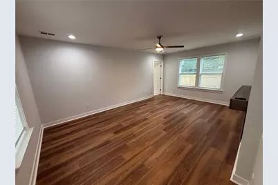 1389 Lanvale Drive SW, Atlanta, GA 30310 - Photo 11