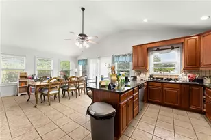 3481 Maynard Cir, Gainesville, GA 30506 - Photo 5