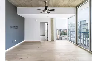 3324 Peachtree Rd NE, Atlanta, GA 30326 - Photo 3