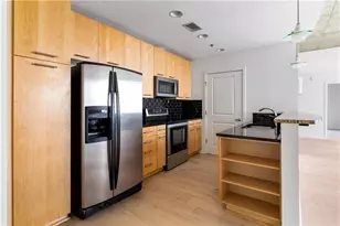 3324 Peachtree Rd NE, Atlanta, GA 30326 - Photo 11