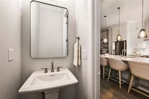 220 Briscoe Wy, Alpharetta, GA 30009 - Photo 15