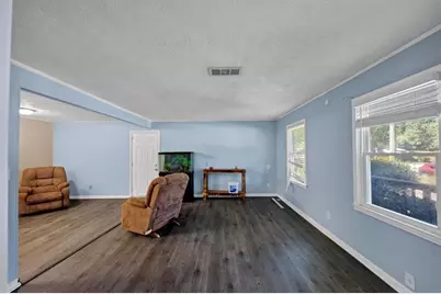 6867 Laurelwood Drive, Douglasville, GA 30135 - Photo 9