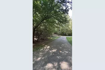 500 Barrington Drive W, Roswell, GA 30076 - Photo 41