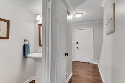 500 Barrington Drive W, Roswell, GA 30076 - Photo 13