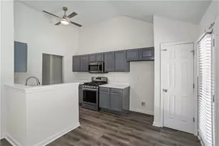 6639 Overlook Ridge, Atlanta, GA 30349 - Photo 9