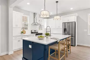 911 E Grn Ln, Clarkston, GA 30021 - Photo 5