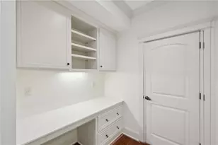 279 Lakeview Ave NE, Atlanta, GA 30305 - Photo 27