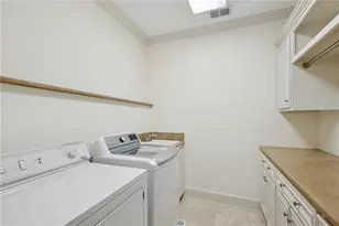 279 Lakeview Ave NE, Atlanta, GA 30305 - Photo 29