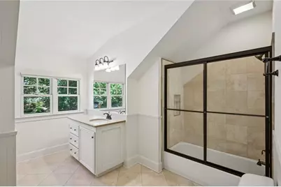 279 Lakeview Avenue NE, Atlanta, GA 30305 - Photo 31