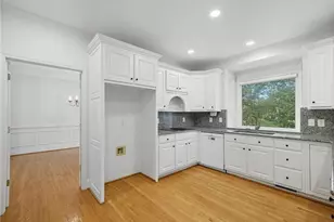 13540 Providence Lake Dr, Milton, GA 30004 - Photo 19