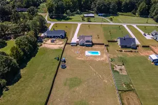 710 Poplar St, Monroe, GA 30655 - Photo 55