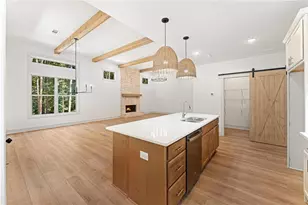 33 Hometown Ct, Jefferson, GA 30549 - Photo 9