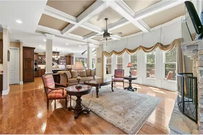 2457 Treehaven Drive, Snellville, GA 30078 - Photo 9