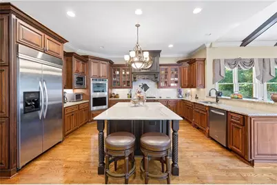 2457 Treehaven Drive, Snellville, GA 30078 - Photo 13