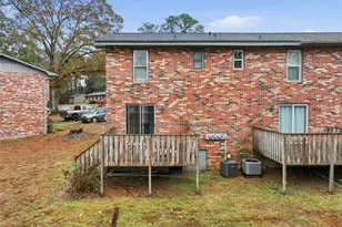 1071 Oakland Ave SE, Conyers, GA 30012 - Photo 5