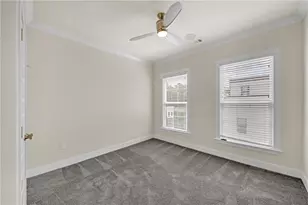 860 Stonehill Ln, Atlanta, GA 30324 - Photo 25