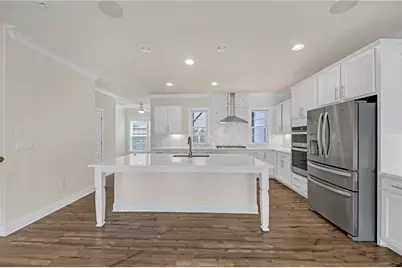 860 Stonehill Lane, Atlanta, GA 30324 - Photo 9