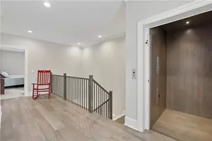 8255 Main St, Woodstock, GA 30188 - Photo 23