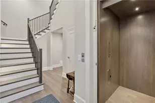 8255 Main St, Woodstock, GA 30188 - Photo 9