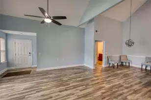 1000 Silver Summit Dr, Conyers, GA 30094 - Photo 9