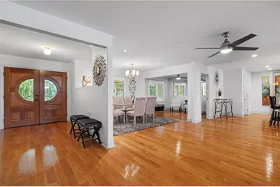 2994 E Ramble Lane E, Decatur, GA 30033 - Photo 7