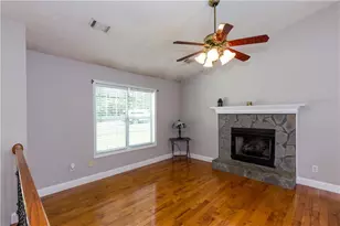 5501 Tory Way, Flowery Branch, GA 30542 - Photo 11