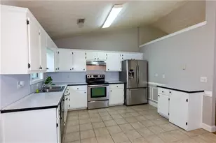 5501 Tory Way, Flowery Branch, GA 30542 - Photo 15