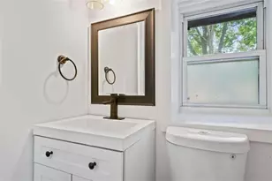 2735 Defoors Ferry Rd, Atlanta, GA 30318 - Photo 13