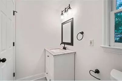 2735 Defoors Ferry Road, Atlanta, GA 30318 - Photo 17