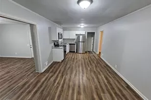 416 Shamrock Dr, Monroe, GA 30655 - Photo 7