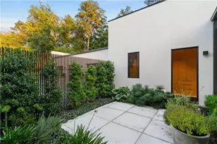 1572 Clifton Ridge, Atlanta, GA 30307 - Photo 7