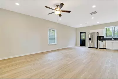 8 Leon Street SW, Rome, GA 30165 - Photo 9