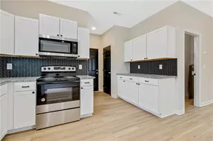 8 Leon St SW, Rome, GA 30165 - Photo 3