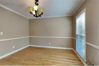 2990 Mountain Trace NE, Roswell, GA 30075 - Photo 9