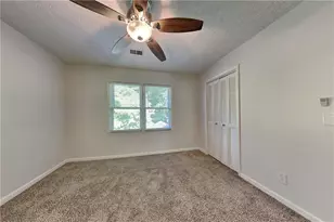 2990 Mountain Trace NE, Roswell, GA 30075 - Photo 17