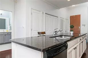 3040 Peachtree Rd NW, Atlanta, GA 30305 - Photo 7