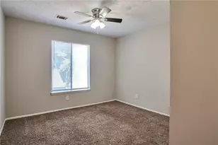 5061 Martins Crossing Rd, Stone Mountain, GA 30088 - Photo 11