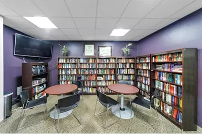 3060 Pharr Court North NW #423, Atlanta, GA 30305 - Photo 35