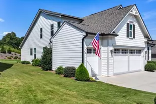 215 Silver Ct, Hoschton, GA 30548 - Photo 39