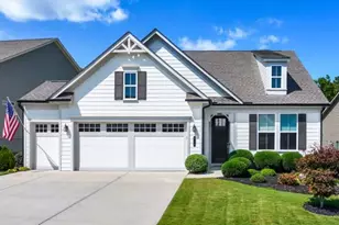 215 Silver Ct, Hoschton, GA 30548 - Photo 3