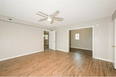 5295 Kelleys Mill Circle, Stone Mountain, GA 30088 - Photo 9