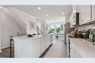 216 College Circle #1009, Hapeville, GA 30354 - Photo 13