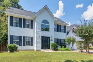 501 Grove Park Dr, Locust Grove, GA 30248 - Photo 1