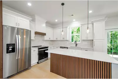 4450 Roberta Circle, Gainesville, GA 30506 - Photo 13