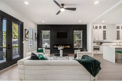 606 Church Street NW, Atlanta, GA 30318 - Photo 5