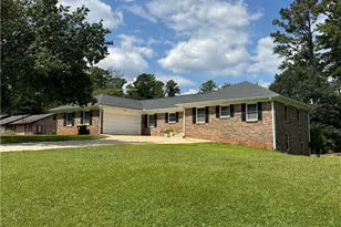 1709 Elizabeth Ct SW, Conyers, GA 30094 - Photo 9