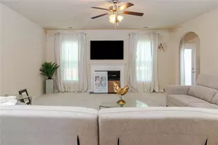 574 Caledon Way, Hampton, GA 30228 - Photo 7